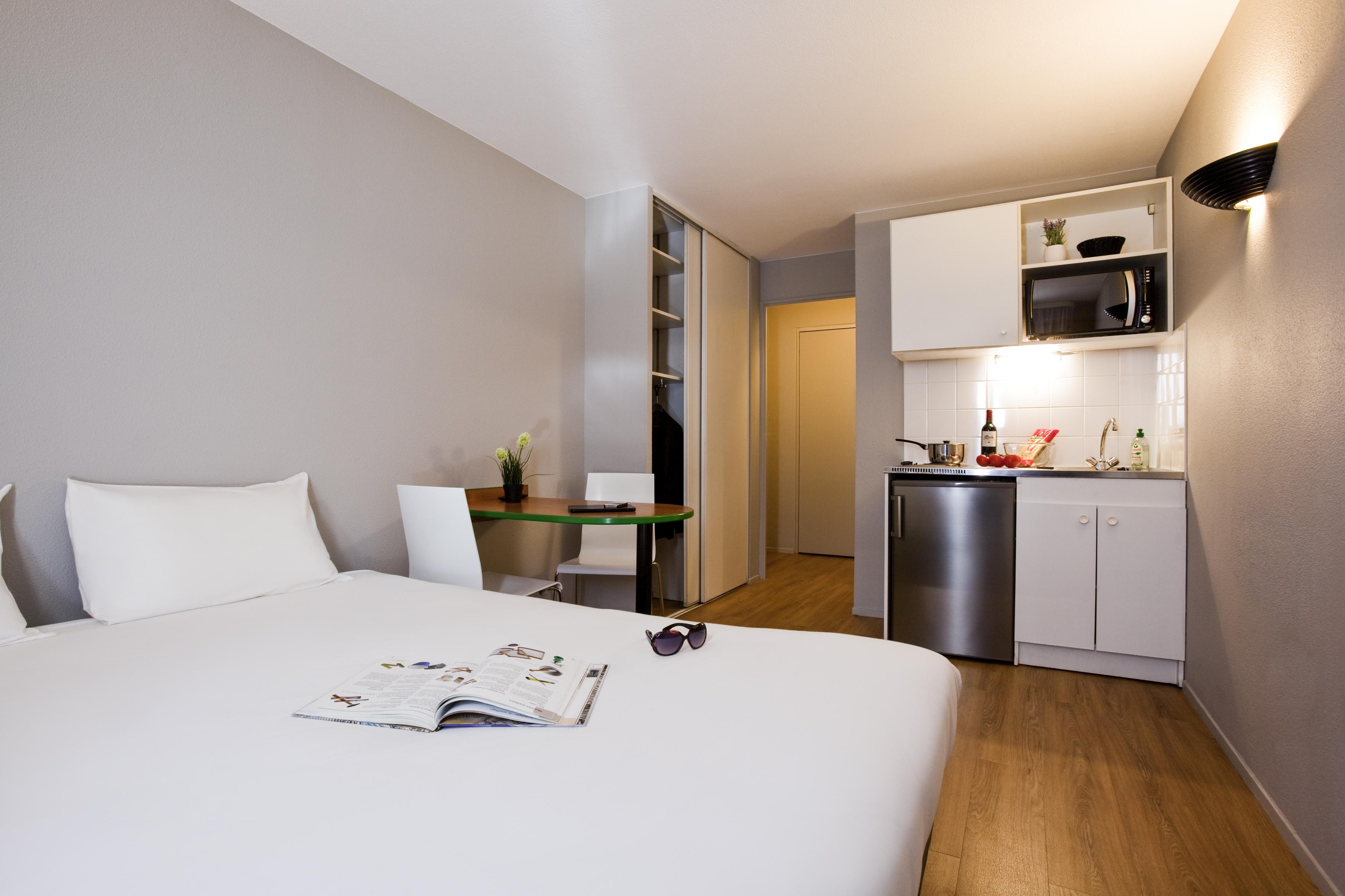 Aparthotel Adagio Access Paris Майсонс-Алфорт Екстериор снимка