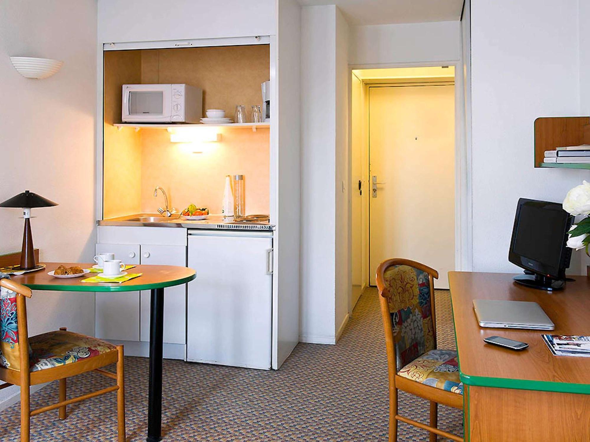 Aparthotel Adagio Access Paris Майсонс-Алфорт Екстериор снимка